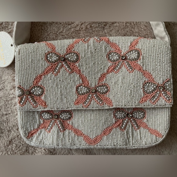 NWT Altar’d State Beaded Bag Cream and Pink Bows - Picture 12 of 13